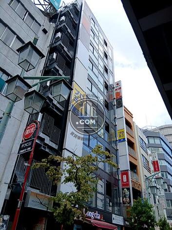新宿アウンビル 外観写真