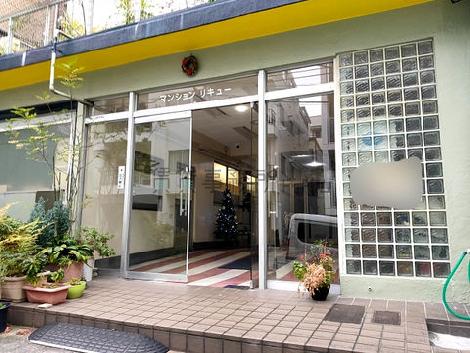 正面玄関