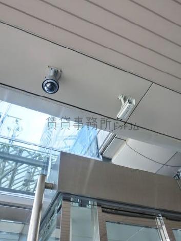 防犯カメラを設置