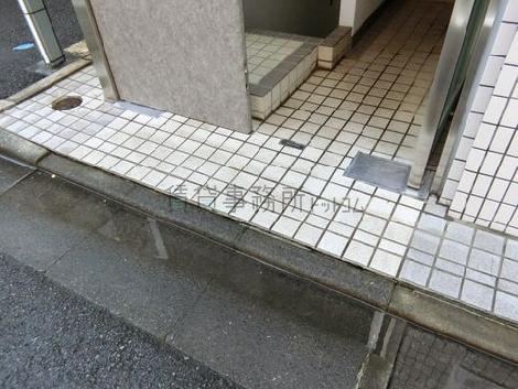 正面玄関