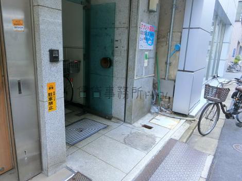 正面玄関