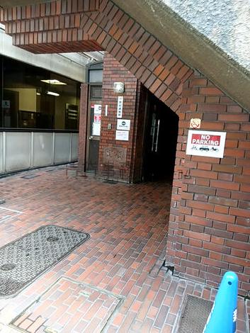 正面玄関