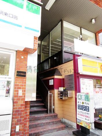 正面玄関