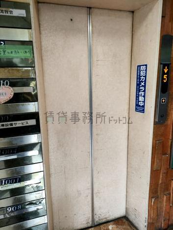 エレベーター