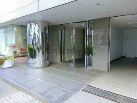 正面玄関