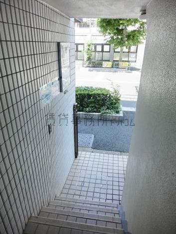 玄関回りの様子