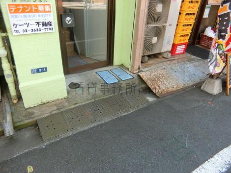 正面玄関