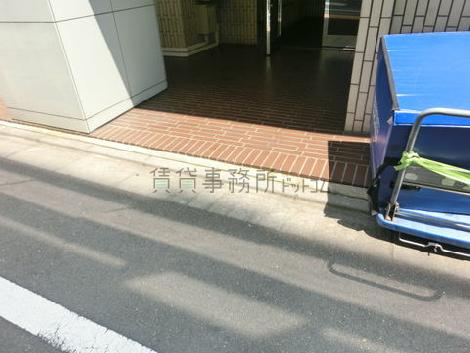 正面玄関