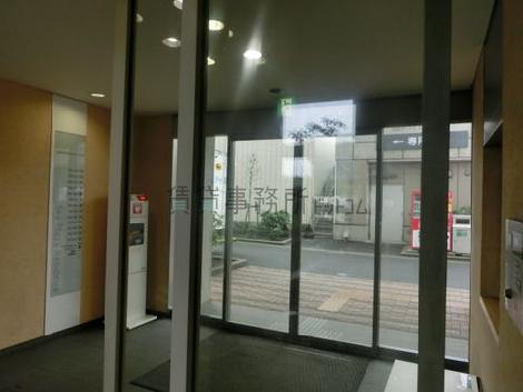 正面玄関