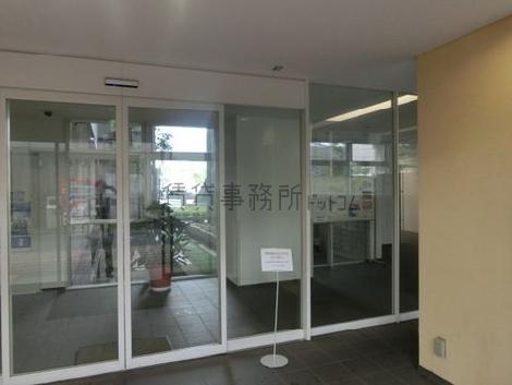 正面玄関