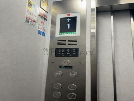 エレベーター