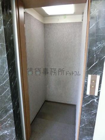 エレベーター
