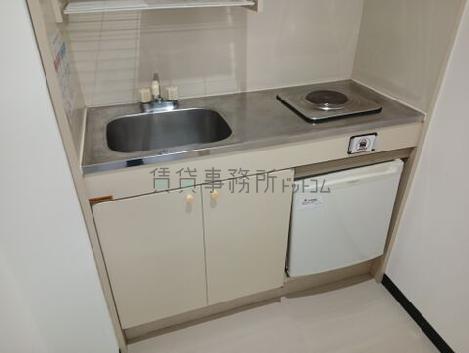 スハラ六本木ビルの給湯室