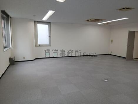 スハラ六本木ビルの室内