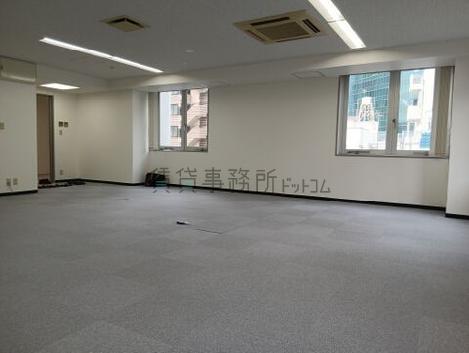 スハラ六本木ビルの室内