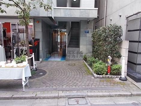 正面玄関