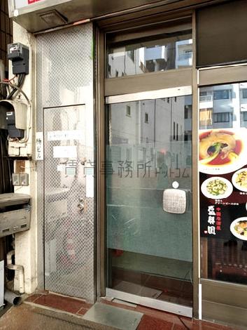 正面玄関