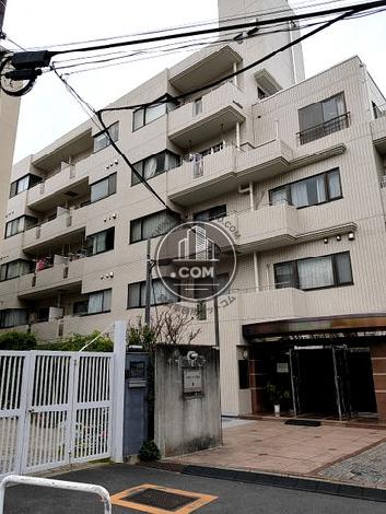 ロイヤルパーク高田の外観写真