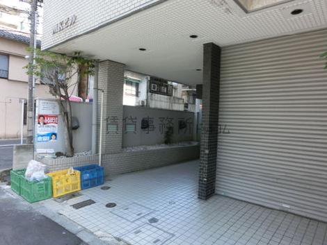 正面玄関
