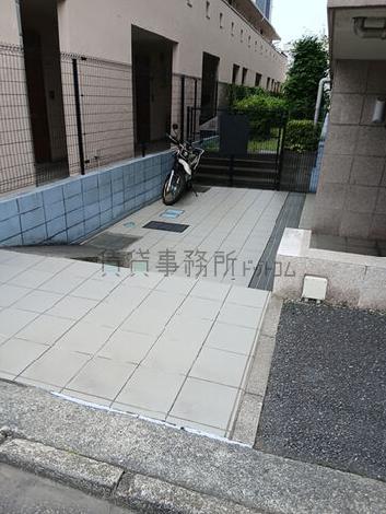 正面玄関