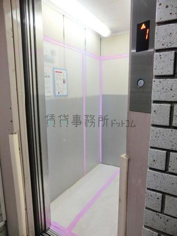 エレベーター