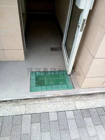 正面玄関