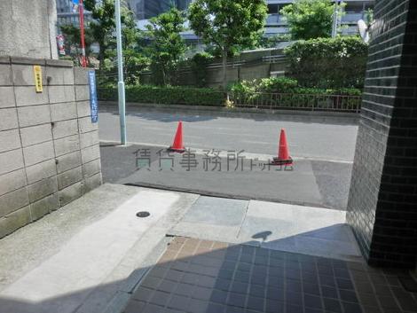 正面玄関