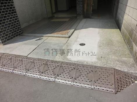 正面玄関