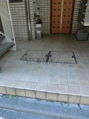 正面玄関
