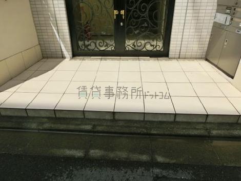 正面玄関