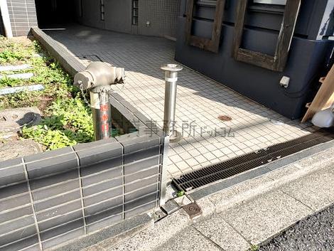 正面玄関