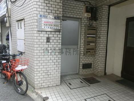 正面玄関