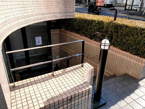 正面玄関