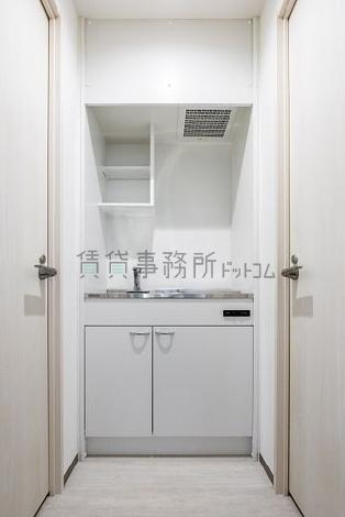 赤坂ストリートビルディングの給湯室