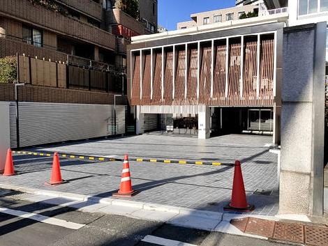 正面玄関