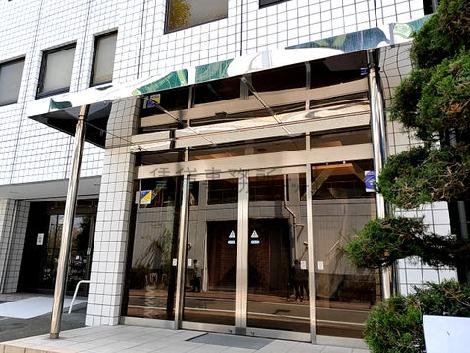 正面玄関