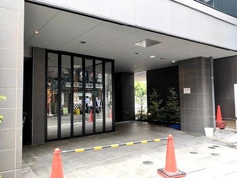 正面玄関