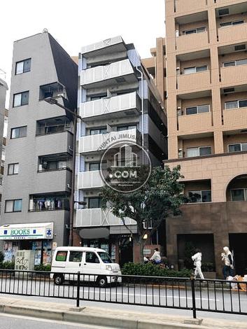 エマーレ新宿余丁町の外観写真