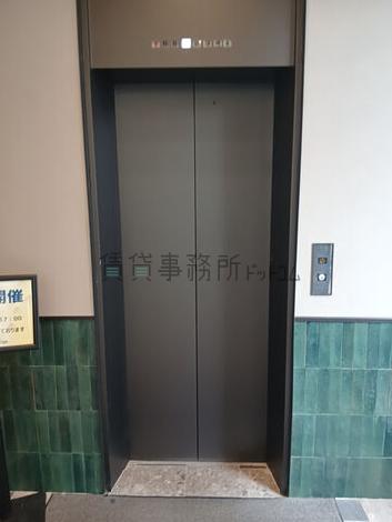 エレベーター