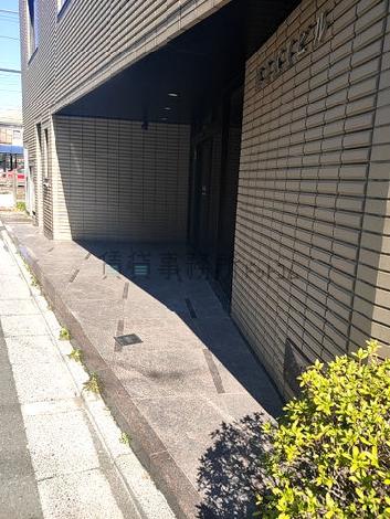 正面玄関