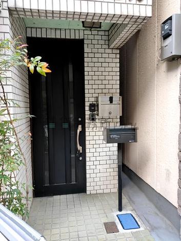 正面玄関