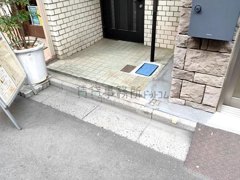 正面玄関