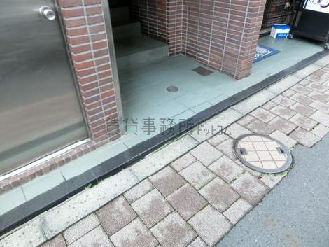 正面玄関