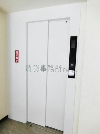 エレベーター