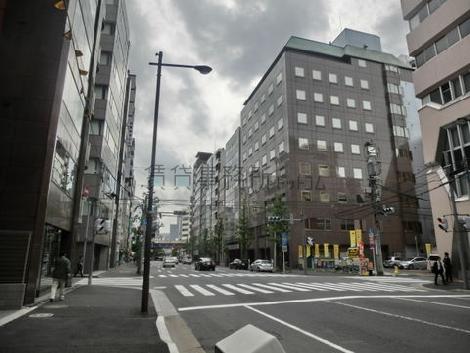 物件前の車道