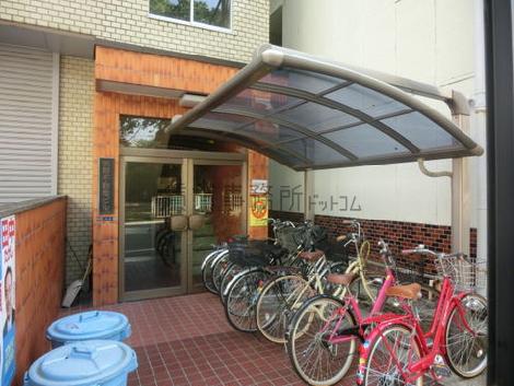 正面玄関