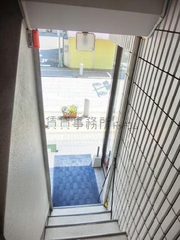 正面玄関
