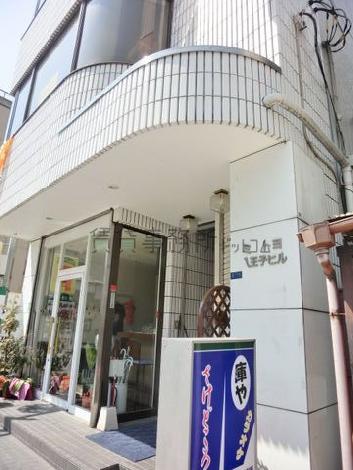 正面玄関