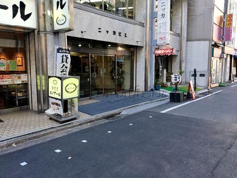 正面玄関
