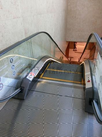 エスカレーター